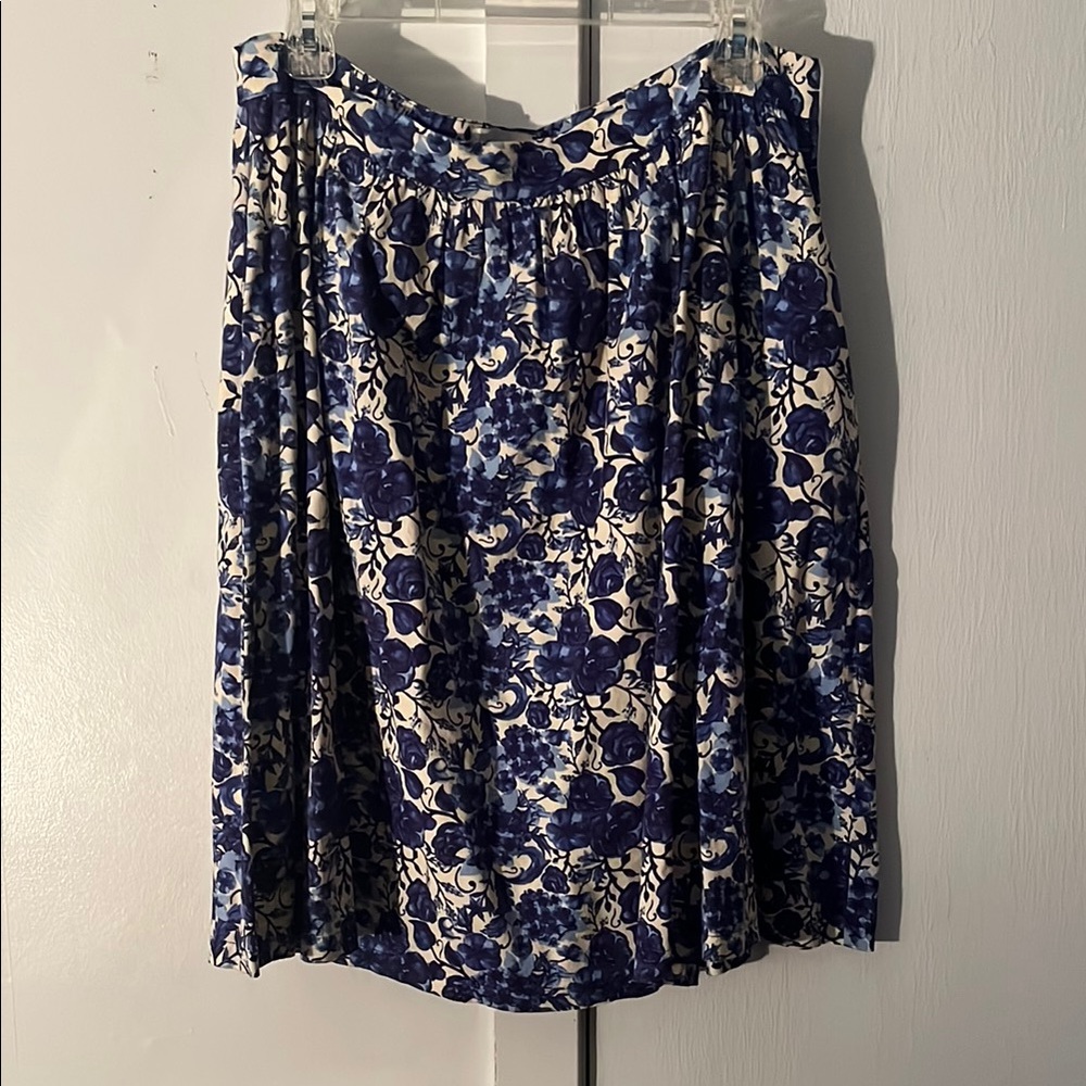 Lindy Bop // Pryia Blue Watercolour Floral Swing Skirt